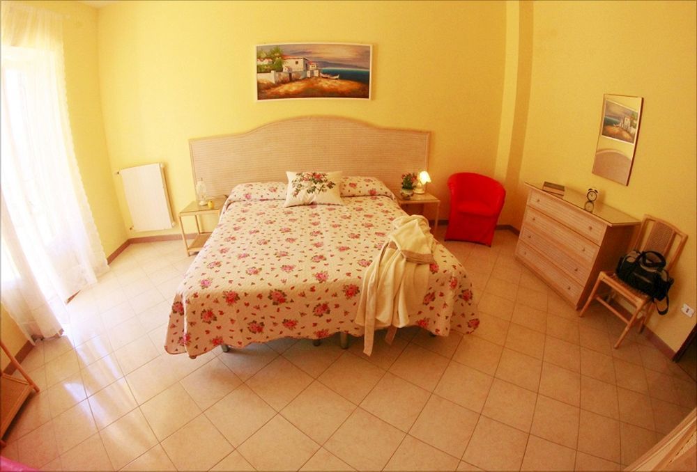Maremonti Hotel 3*
